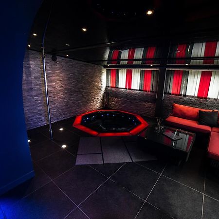 Hôtel L'Eveil Des Sens à Châteauneuf-le-Rouge Extérieur photo